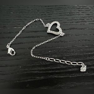 SWAROVSKI heart bracelet with diamond embellishment